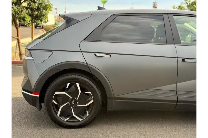 $26491 : Hyundai IONIQ 5 2023 SEL 4dr image 9