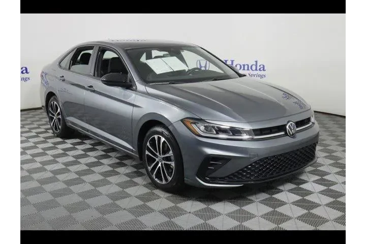 $21875 : Volkswagen Jetta 2025 Sport image 1