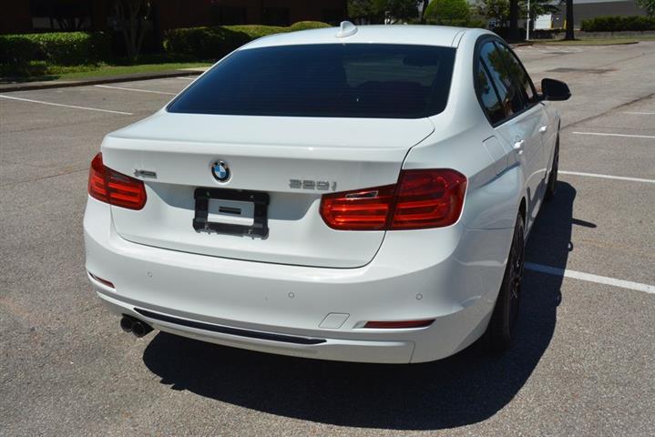 2015 BMW 3 Series 328i xDrive image 7