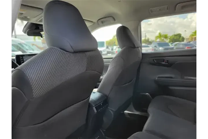 $27191 : Toyota Highlander 2022 L 4dr image 10