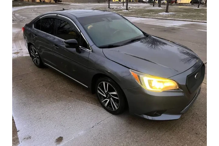 $12997 : 2017 Legacy 2.5i Sport image 8