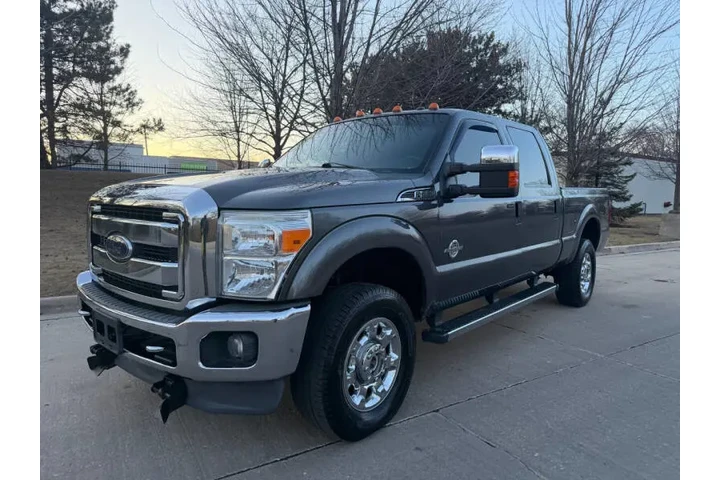 $23995 : 2015 F-250 Super Duty Lariat image 2