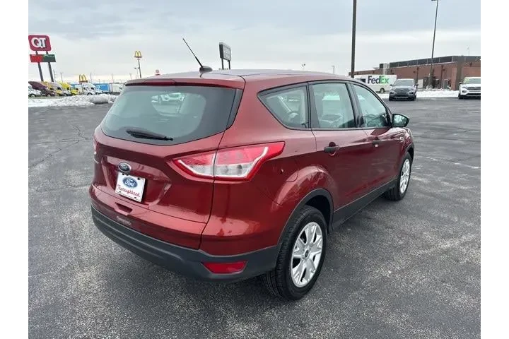 $14768 : Ford Escape 2016 S 4dr SUV image 5