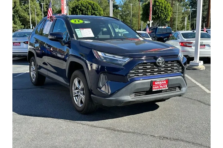 $24898 : Toyota RAV4 2022 XLE 4dr SUV image 8