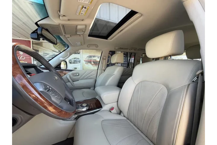 $18999 : 2017 QX80 image 10