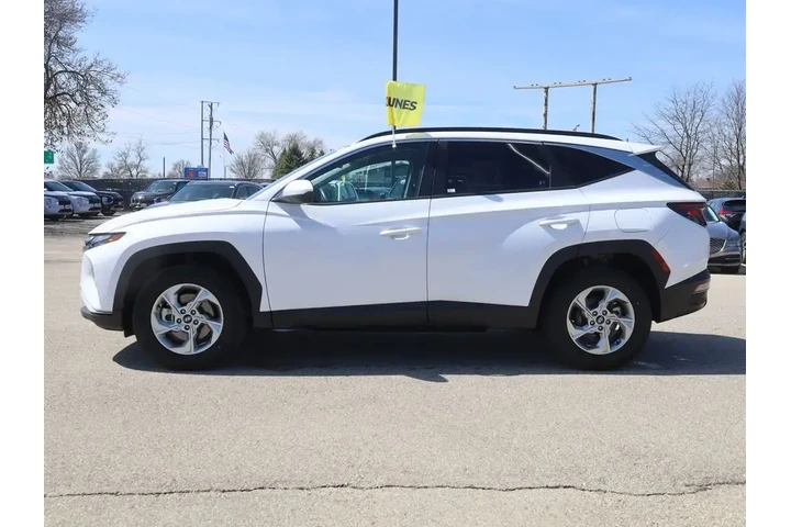 $22977 : Hyundai TUCSON 2024 AWD SEL image 6