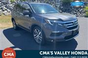 PRE-OWNED 2018 HONDA PILOT TO en Madison WV