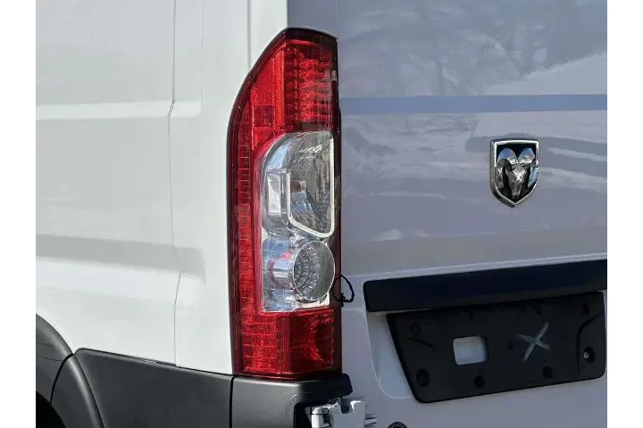 $19213 : Ram ProMaster 2019 1500 136 image 9