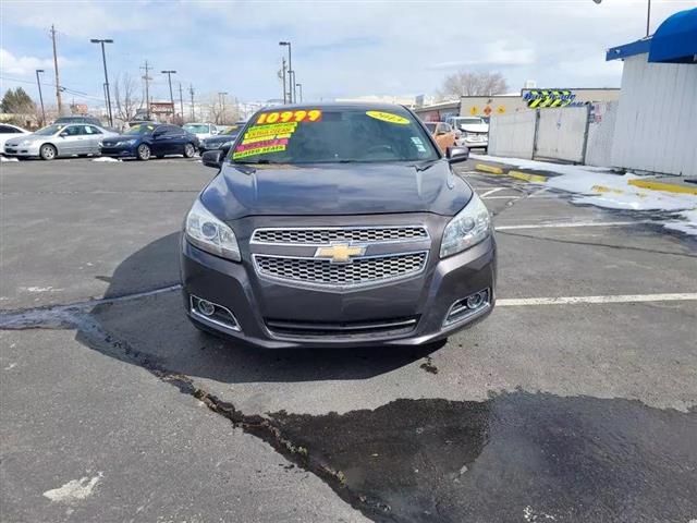 $9999 : 2013 CHEVROLET MALIBU image 3