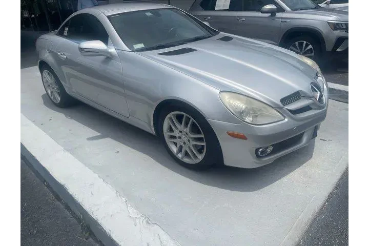 $8000 : Mercedes-Benz SLK 2009 SLK 3 image 3
