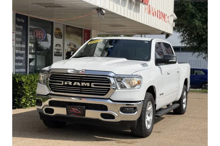 $27999 : 2021 RAM 1500 Big Horn image 6