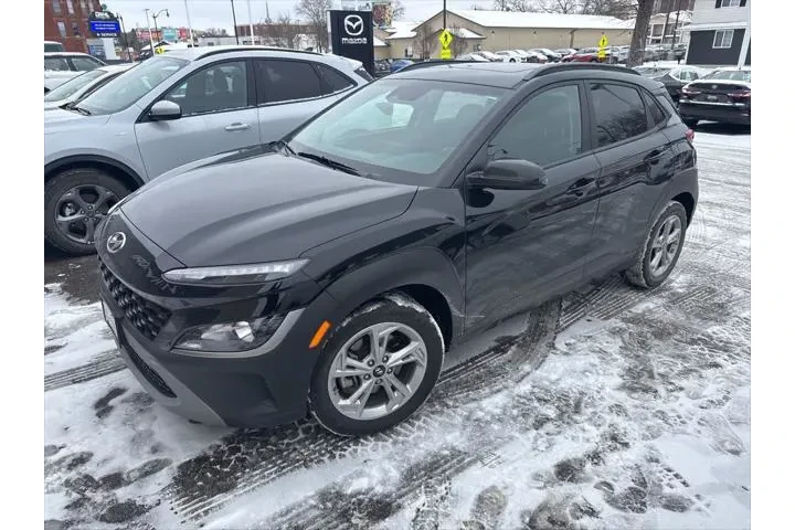 $21495 : Hyundai KONA 2023 AWD SEL 4d image 4