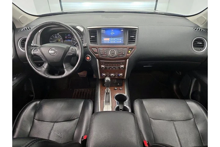 $21998 : Nissan Pathfinder 2019 Plati image 9