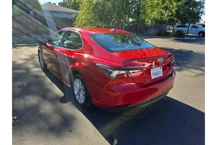 $26995 : Toyota Camry 2023 LE 4dr Sed image 5