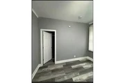 SINGLE & 1 BEDROOM APARTMENTS thumbnail