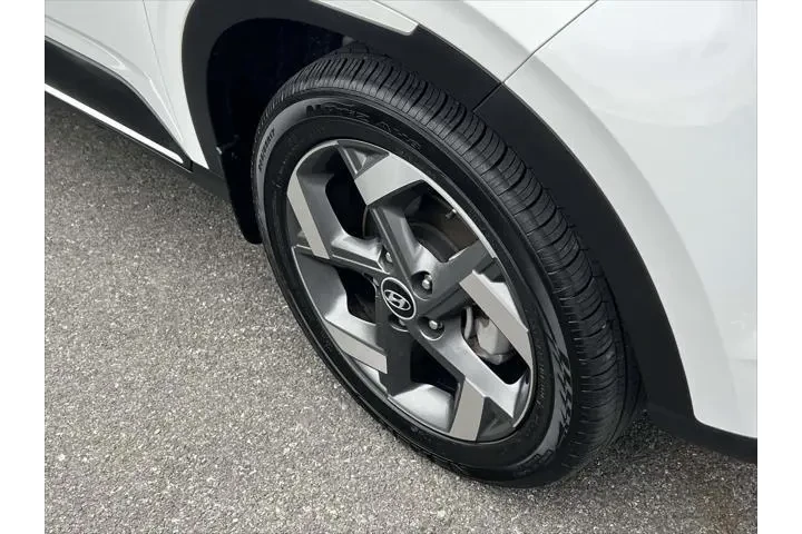 $20488 : Hyundai VENUE 2024 Limited 4 image 8