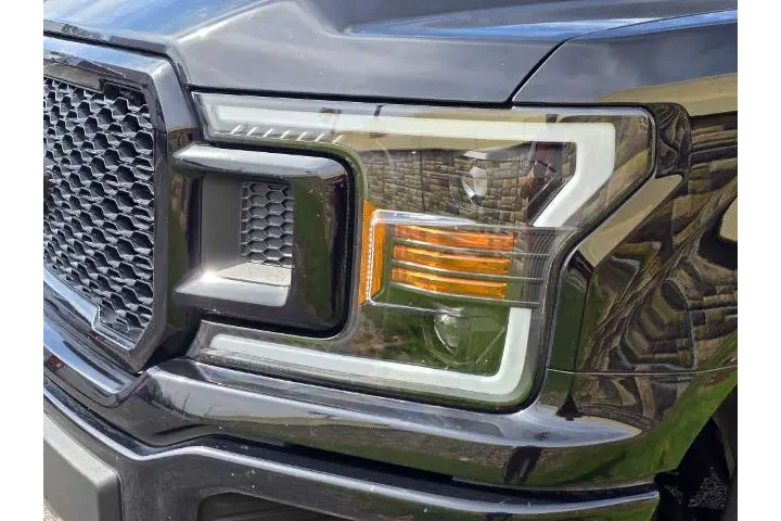 $23411 : Ford F-150 2018 4x4 Lariat 4 image 5