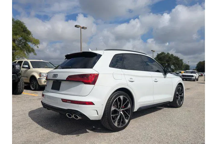 $33887 : Audi SQ5 2021 AWD 3.0T quatt image 5