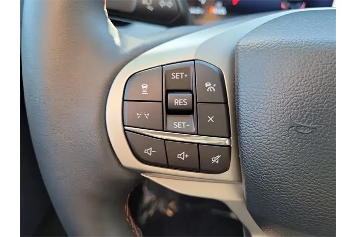 $38988 : Ford Explorer 2025 Active 4d image 5