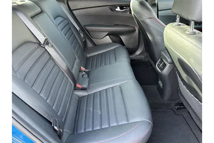 $20997 : Kia Forte 2023 GT 4dr Sedan image 7