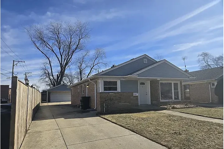 $2300 : HOME FOR RENT IN CHICAGO IL image 6