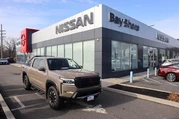 $35298 : Nissan Frontier 2024 4x4 PRO thumbnail
