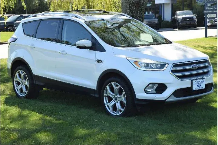 $15500 : Ford Escape 2017 AWD Titaniu image 9