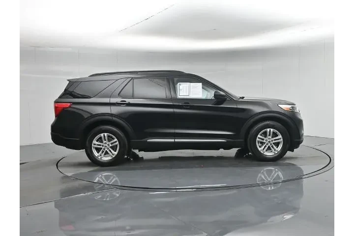 $27141 : Ford Explorer 2023 XLT 4dr S image 10