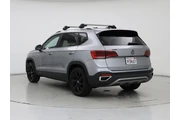 $23998 : Volkswagen Taos 2023 AWD SE thumbnail