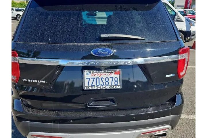 $18000 : Ford Explorer 2017 AWD Plati image 8