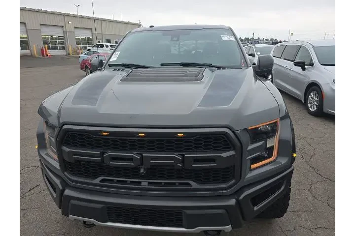 $36999 : Ford F-150 2018 4x4 Raptor 4 image 2