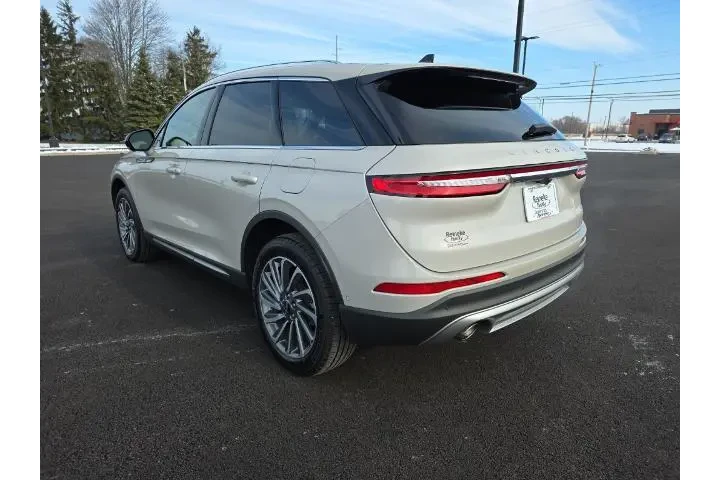 $37714 : Lincoln Corsair 2024 AWD Res image 7