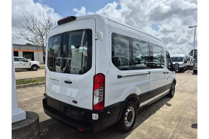 $31981 : Ford Transit 2019 350 XL 3dr image 3