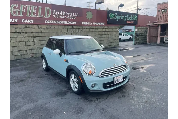 $7995 : 2013 MINI Hardtop Cooper image 4