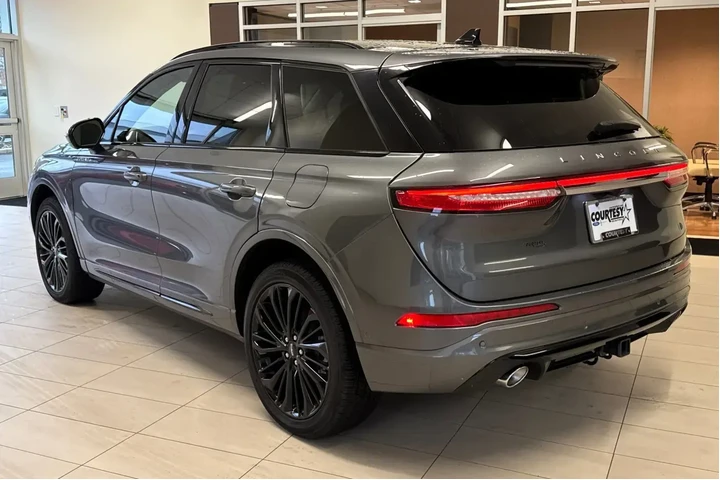 $39971 : Lincoln Corsair 2023 AWD Res image 6