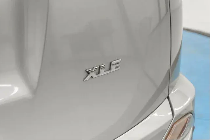 $19754 : Toyota RAV4 2018 XLE 4dr SUV image 7