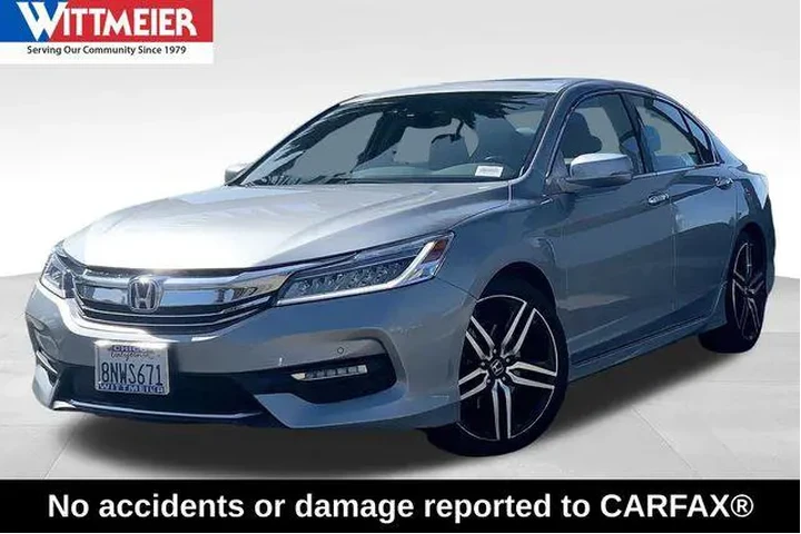 $19985 : Honda Accord 2017 Touring 4d image 1