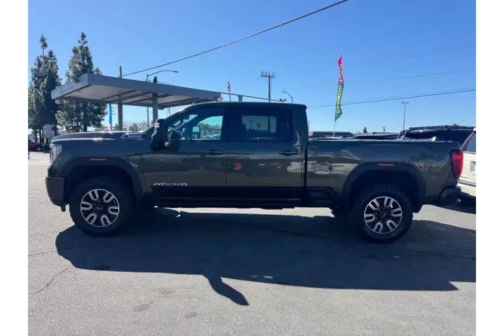 $43998 : 2023 GMC Sierra 2500HD AT4 image 10