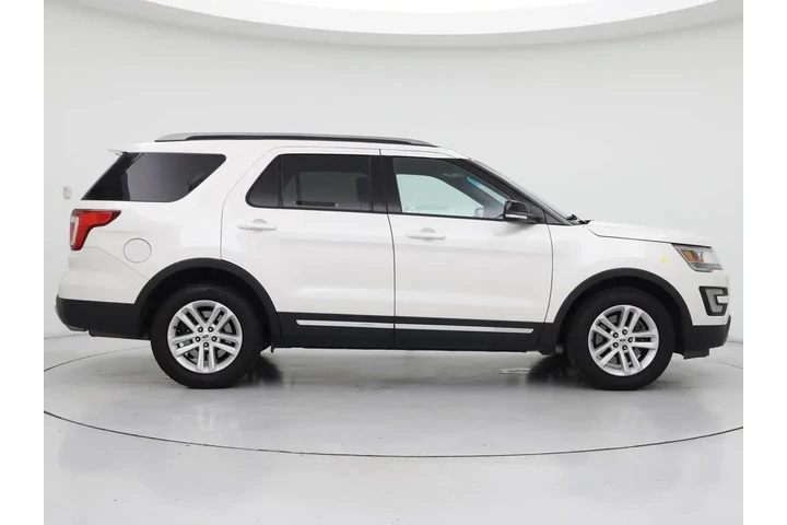 $16998 : Ford Explorer 2016 XLT 4dr S image 7