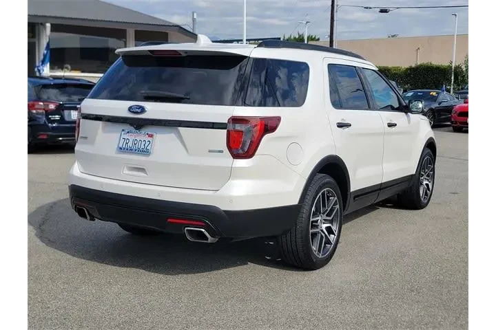 $16777 : Ford Explorer 2016 AWD Sport image 4