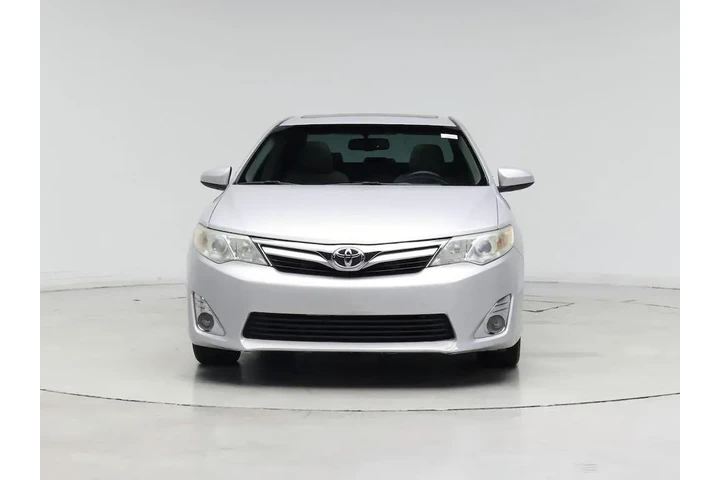 $17998 : Toyota Camry 2014 XLE V6 4dr image 5