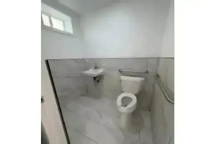 ¡1 MES RENTA GRATIS! image 1