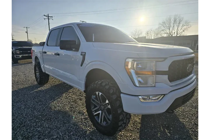 $27988 : Ford F-150 2022 4x4 XL 4dr S image 3