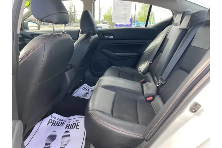 $22999 : 2022 Altima 2.5 SR image 10