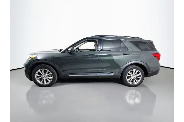 $34250 : Ford Explorer 2023 AWD XLT 4 image 4