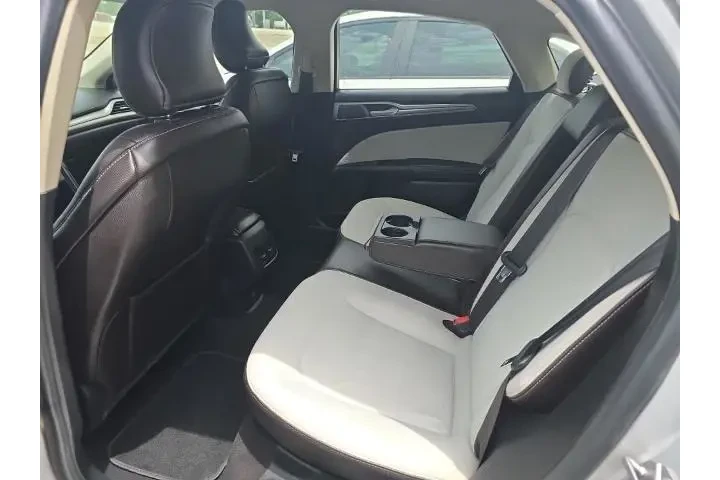 $13773 : Ford Fusion 2019 SE 4dr Seda image 7