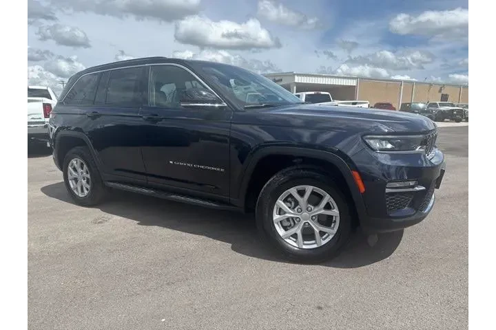 $39867 : Jeep Grand Cherokee 2023 4x4 image 3