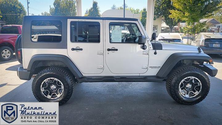 2008 Wrangler Unlimited X 4WD image 2