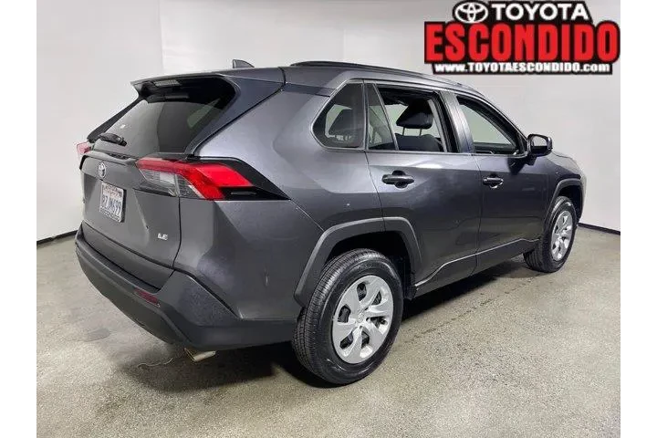 $25993 : Toyota RAV4 2021 LE 4dr SUV image 3