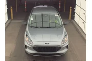 $18493 : Ford Escape 2022 AWD SE 4dr thumbnail